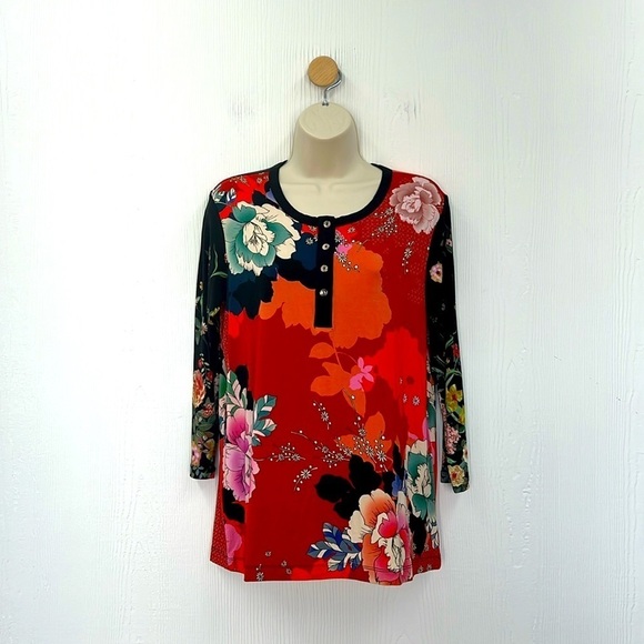 Johnny Was - NWT Tura Multi Colored Floral Lightweight Henley 3/4 Sleeves SZ XS - Picture 1 of 15